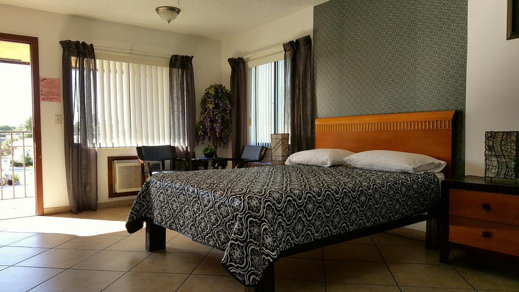 Lago Motor Inn Lake Worth Beach Eksteriør billede